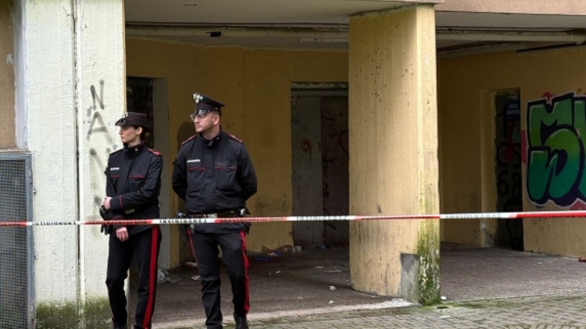 Abbiategrasso: un nuovo arresto per l'omicidio di Mohamed Elsharkawy, il ragazzo accoltellato nell'androne delle case Aler