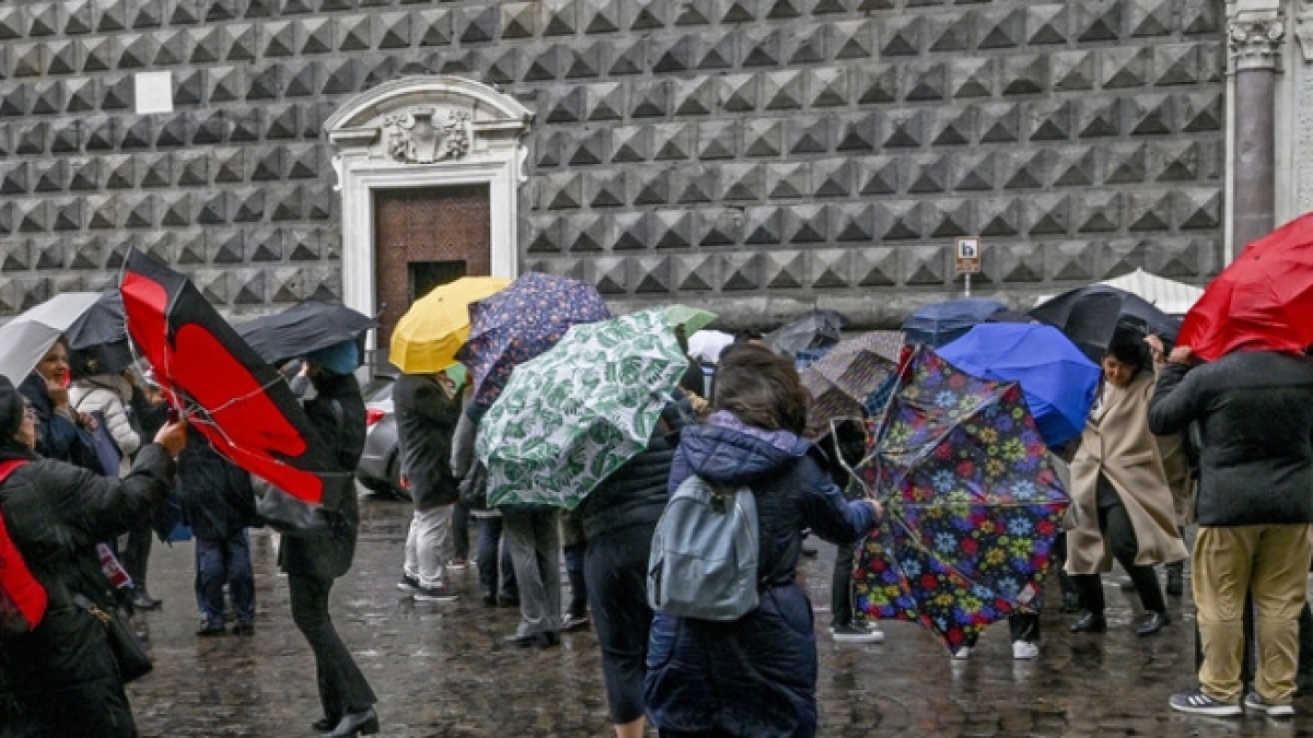 Maltempo in Campania, allerta meteo gialla per temporali dalle ore 12 di mercoledì per 24 ore