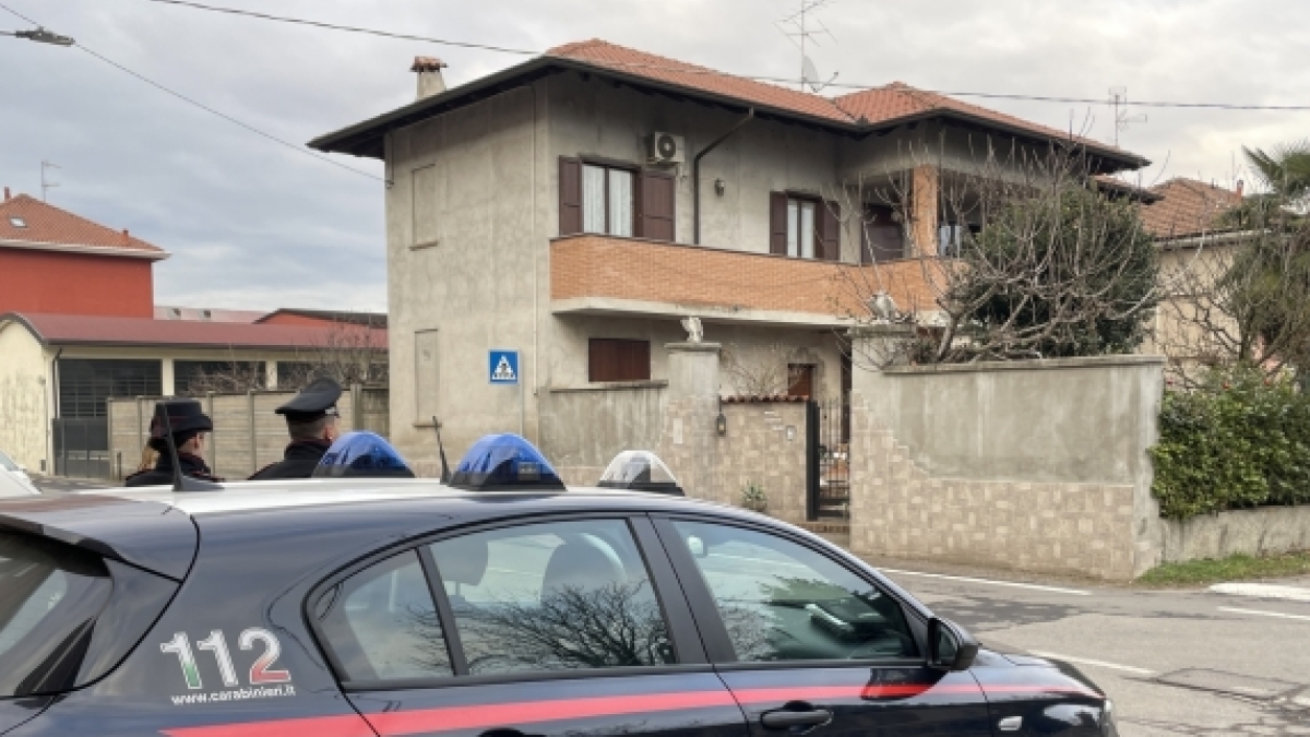 Lonate Pozzolo, si costituisce il figlio 18enne del rapinatore ucciso dal padrone di casa. Si cerca il terzo complice