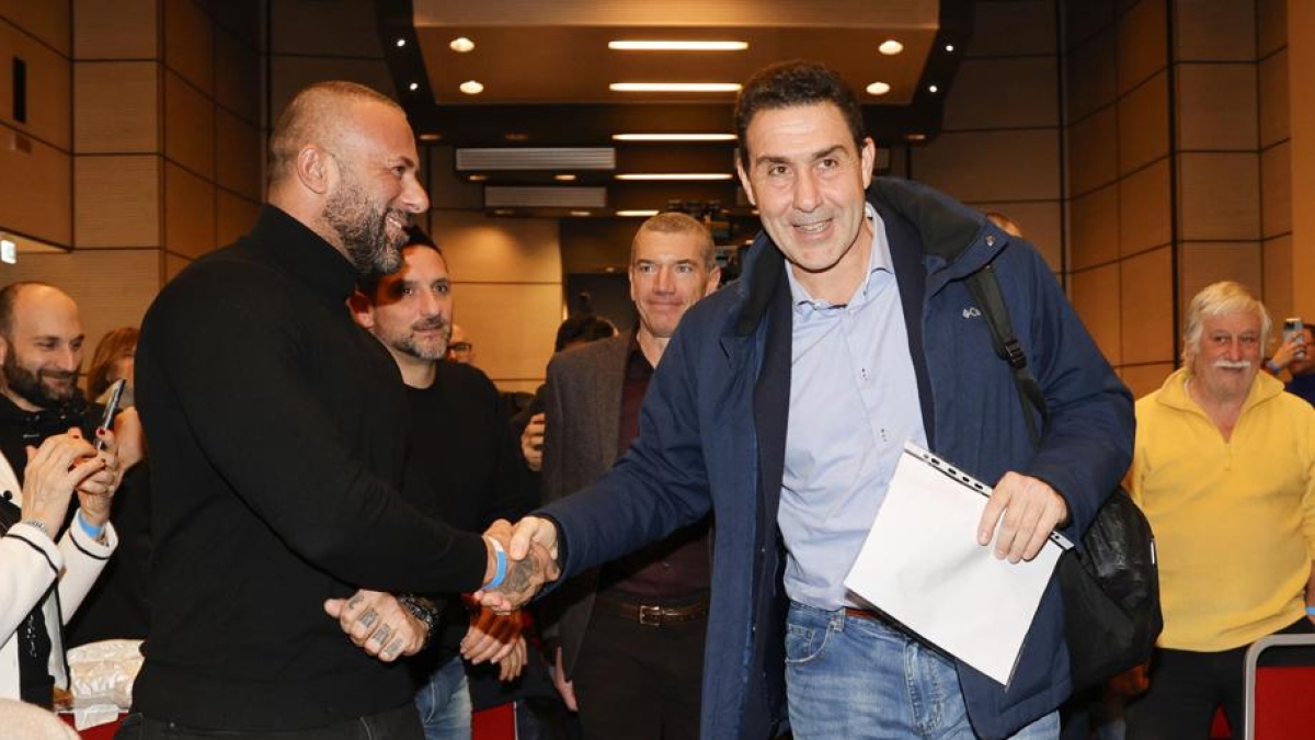 Vannacci a Modena: «È Salvini il traditore». E rilancia: «Io come Fini? Mi sento invece come Meloni quando ha lasciato il Pdl»