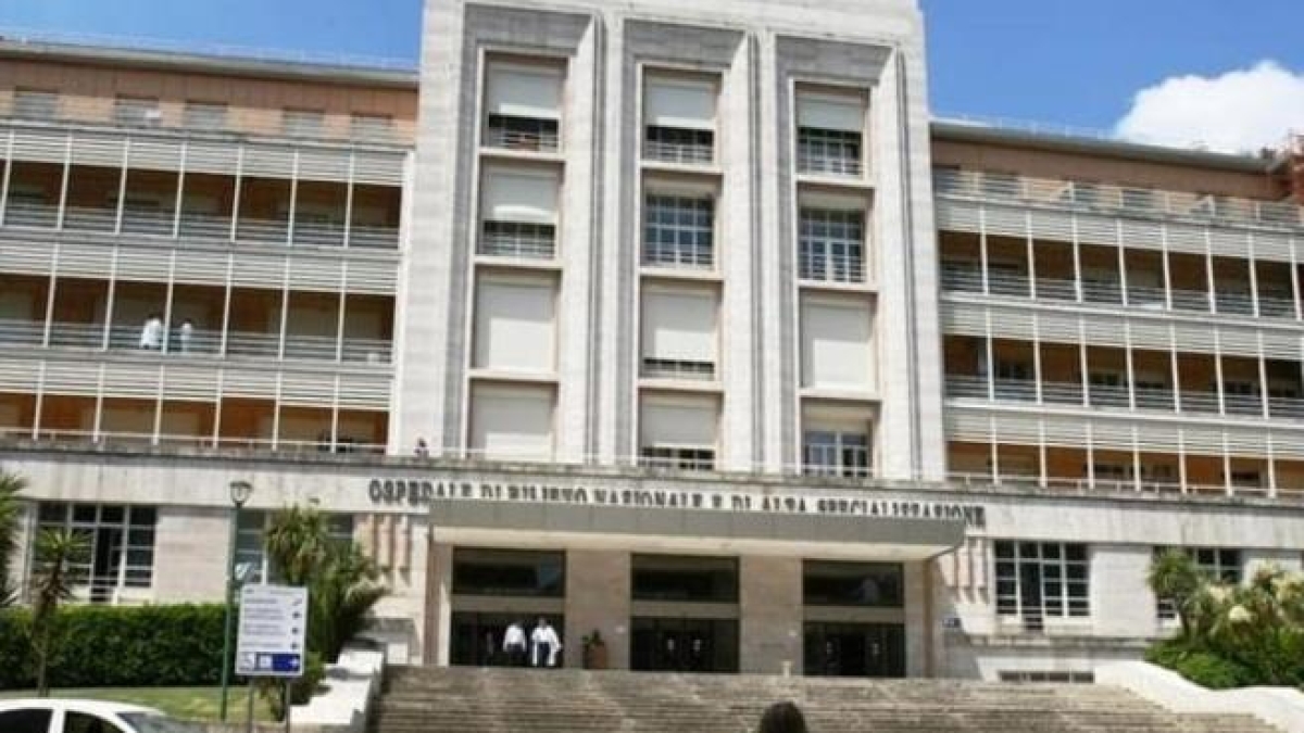 La madre del bimbo a cui è stato impiantato il cuore "bruciato": «Aveva una vita quasi normale, ora è in coma e con danni al fegato»