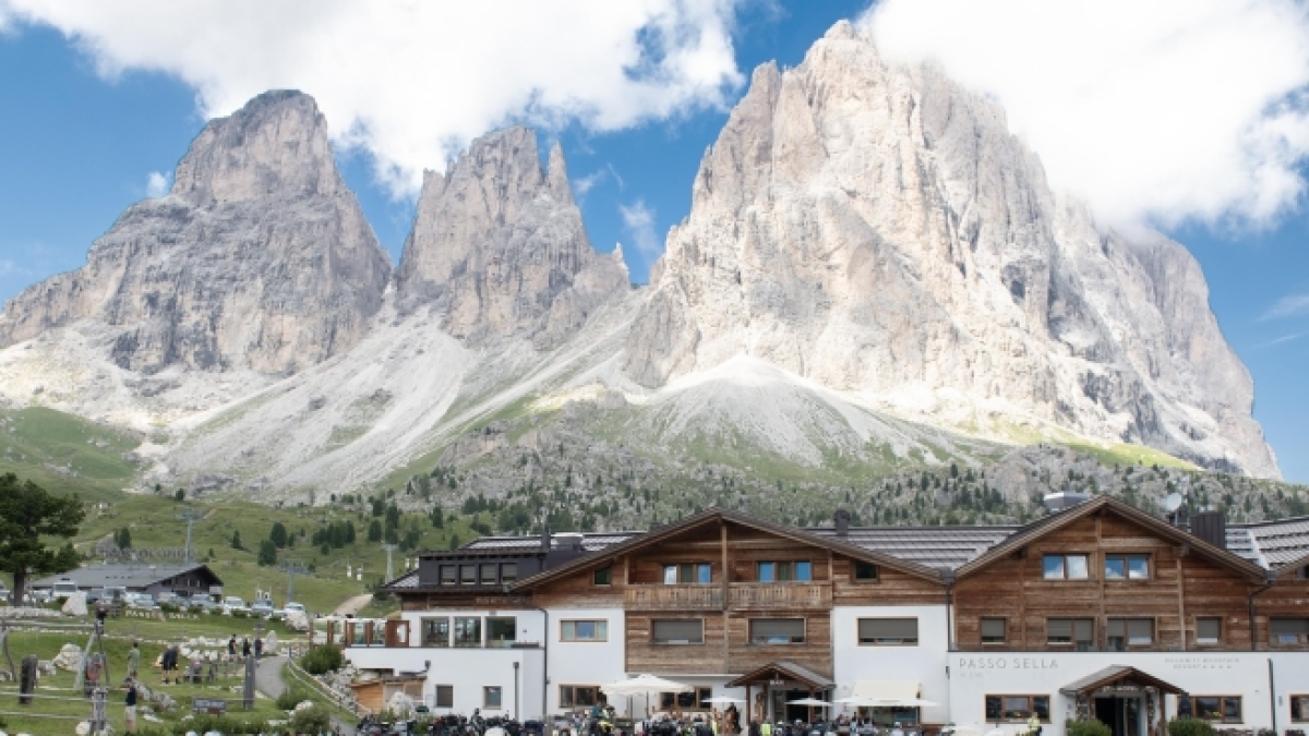L'Alto Adige prova a frenare il turismo, confermato il limite ai posti letto: «Deroghe solo in aree a rischio spopolamento»