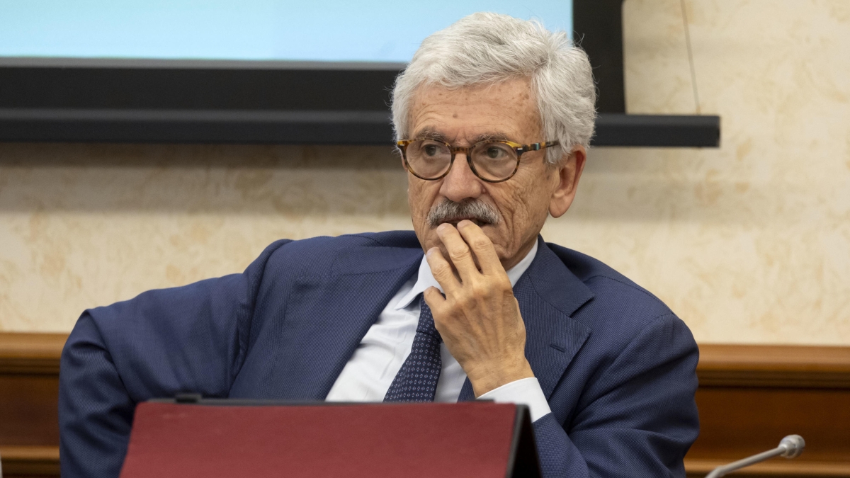 Massimo D'Alema: «Riforma pericolosa, la destra si traveste ma rimane forcaiola»