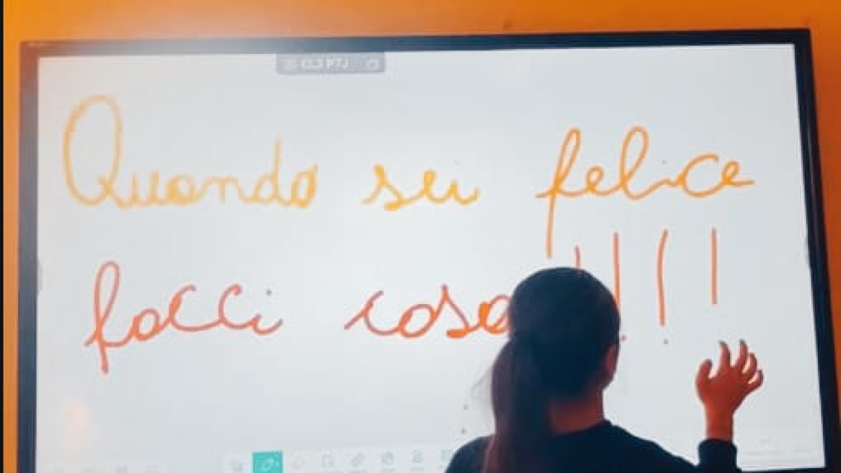 «Quando sei felice facci caso», il progetto (e un corto) del lab Trerrote con Lunia Film per le scuole di Napoli