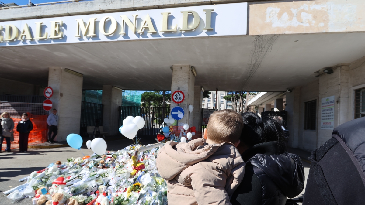 Mamma Patrizia: «Grazie all'Italia intera per il calore, Domenico è diventato figlio di tutti»