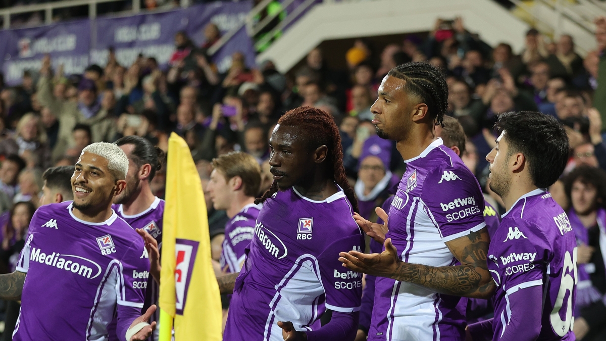 Fiorentina-Pisa, il derby è viola