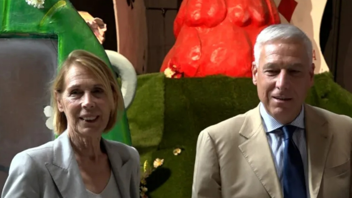 Elezioni a Viareggio, liste a destra e a sinistra: tutte vogliono Marialina Marcucci. E lei? Ci pensa e forse correrà