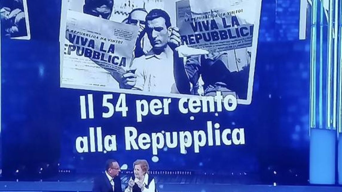 «Repupplica», il clamoroso refuso nella grafica della Rai durante l'intervento della 105enne