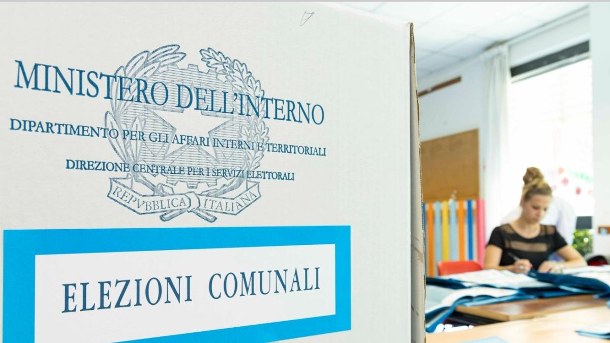Verso il voto, alla cieca: a tre mesi dalle Comunali la Toscana è in preda a un caos bipartisan