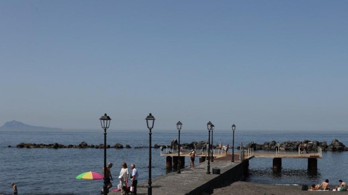 Ercolano, accoltella una 25enne che rischia la vita: coetanea arrestata sei mesi dopo. Lite con movente passionale