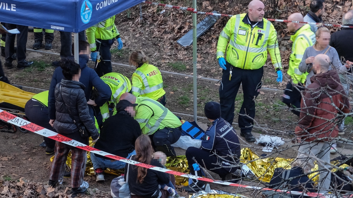 Lo schianto e la maxi emergenza dichiarata in cinque minuti. Come funzionano i soccorsi