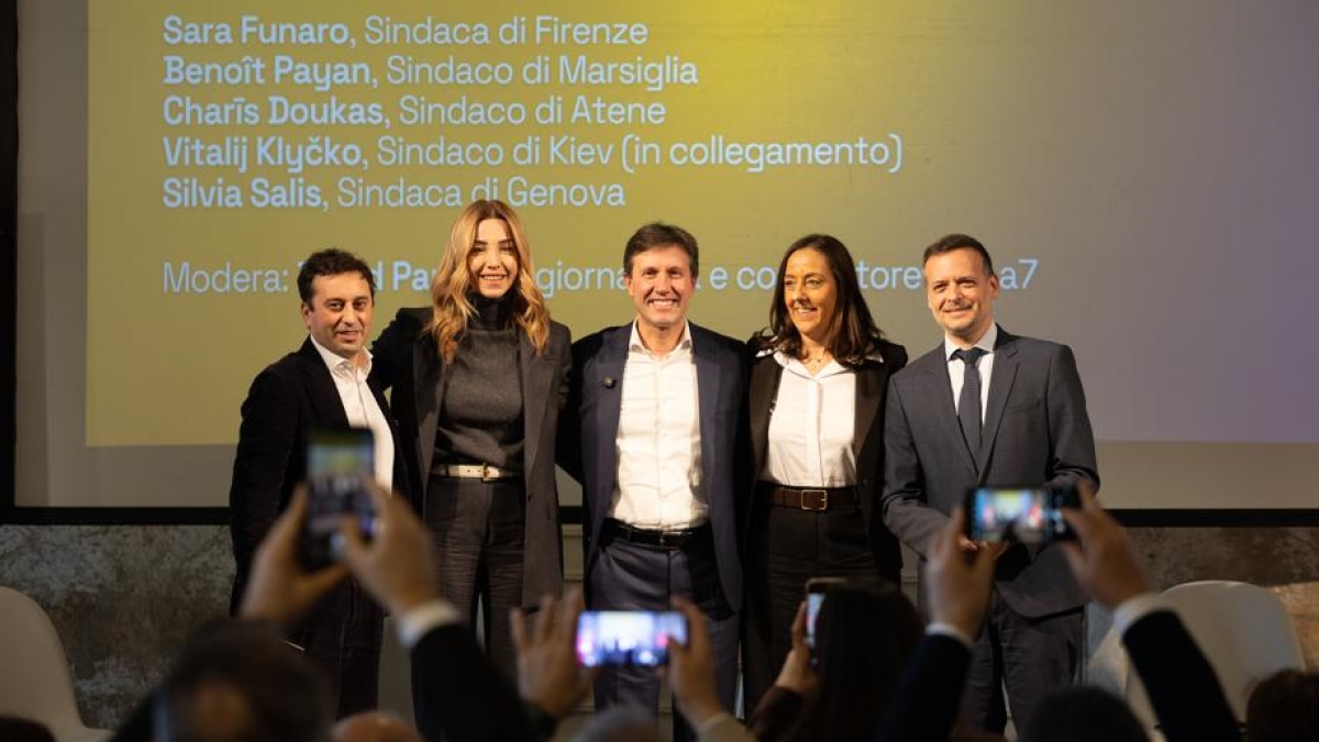 Messaggi di fumo ai vertici del Pd (con Silvia Salis star): la sicurezza non va lasciata alla destra