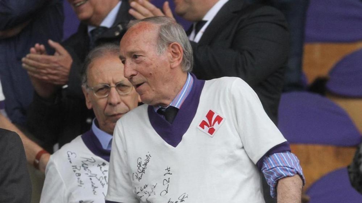 Addio a Rino Marchesi, il campione che alzò la Coppa delle Coppe con la Fiorentina e allenò Maradona