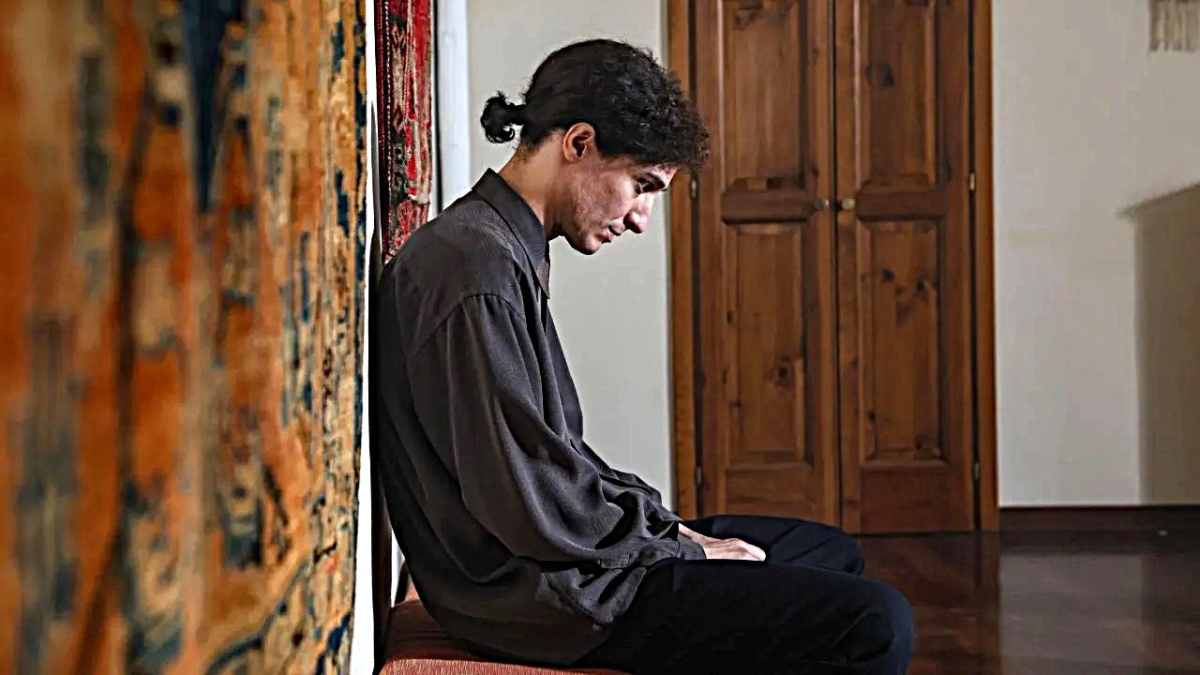 Il viaggio di Battiato rischia di scivolare nella commedia