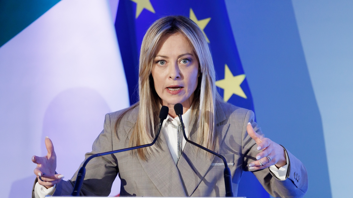 L’Italia pronta a mandare aiuti militari a Kuwait, Emirati, Qatar e Bahrein. Tajani: «Le basi agli Usa? Se le chiederanno il governo valuterà»