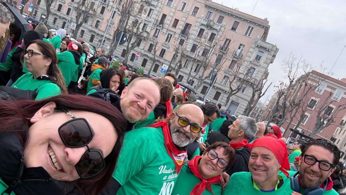 Di corsa per il No. A Bari la mobilitazione del referendum parte anche dallo sport: sul lungomare magistrati e avvocati