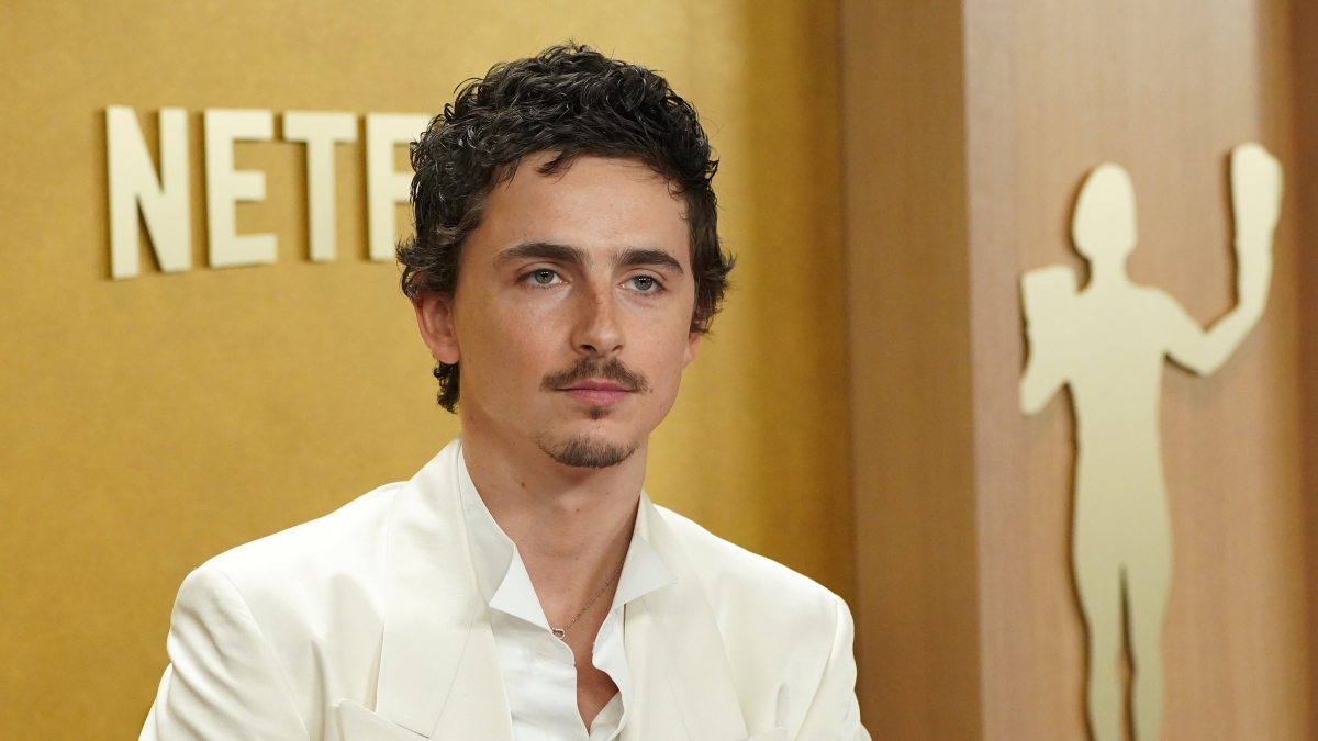 Chalamet e la sua crociata per l'Oscar dopo la bufera su opera e balletto