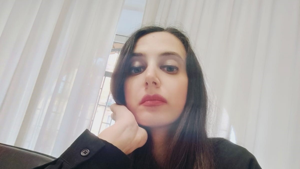 Alessia Viola, la penalista accoltellata sul bus a Napoli: «Quell’uomo è stato lasciato solo, siamo entrambi vittime»