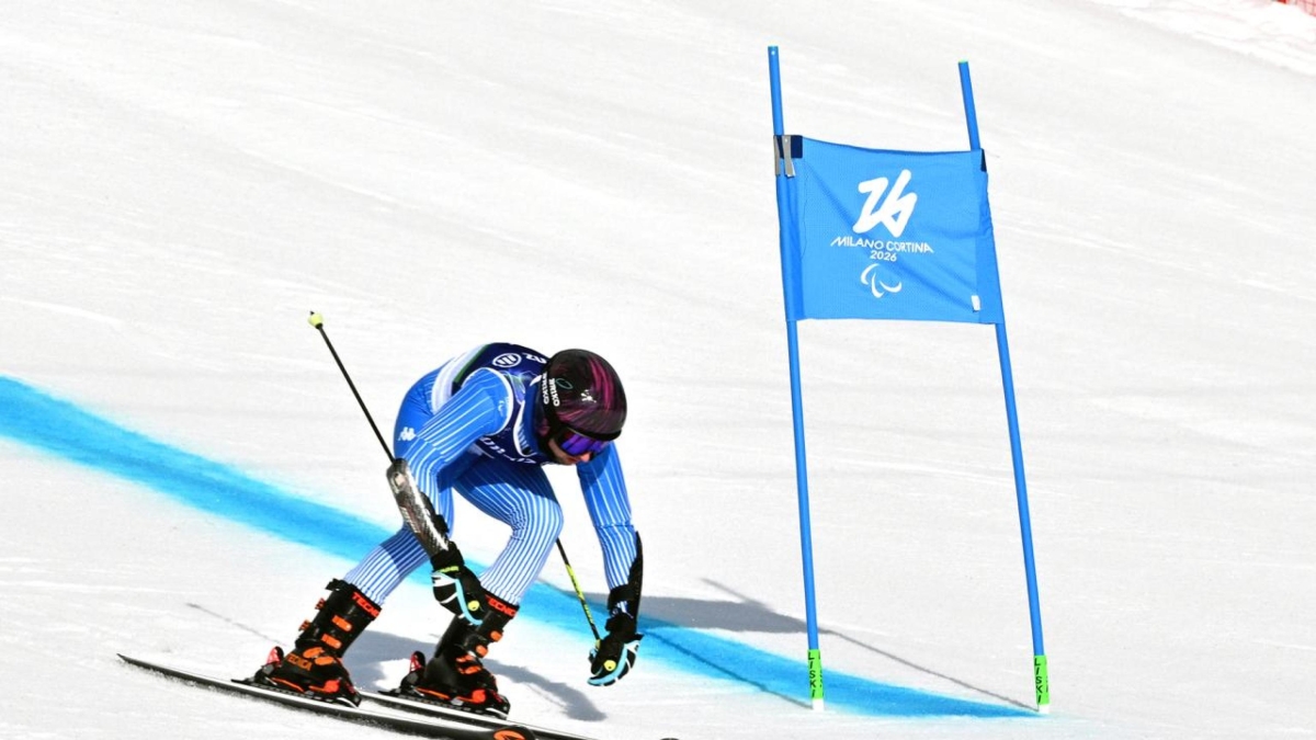 Giacomo Bertagnolli durante la discesa da argento