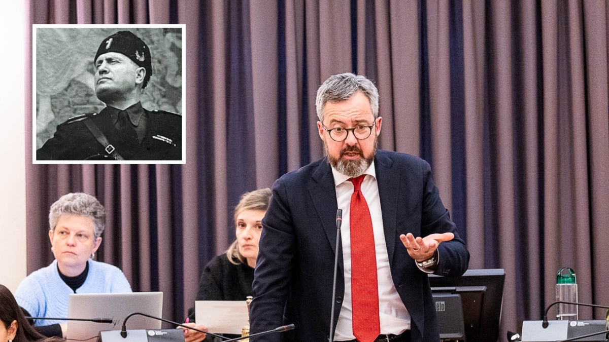 Benito Mussolini resta cittadino onorario di Trento, l'ira del sindaco Ianeselli: «Per qualcuno è importante che lo sia ancora»