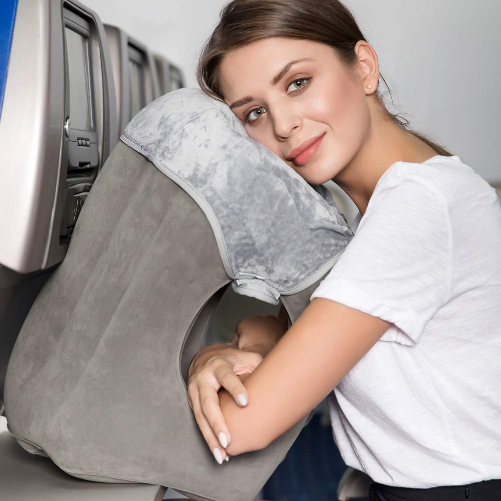 
                                    
                                I migliori cuscini per viaggiare in aereo