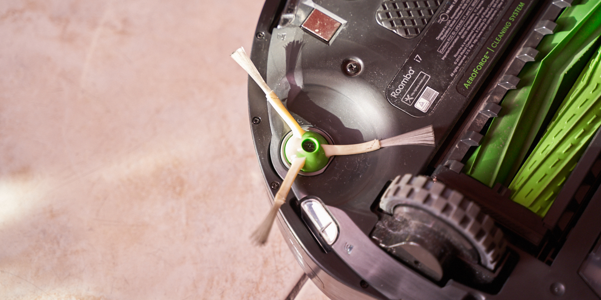 
                                    
                                iRobot Roomba i7+, pulisce in completa autonomia!