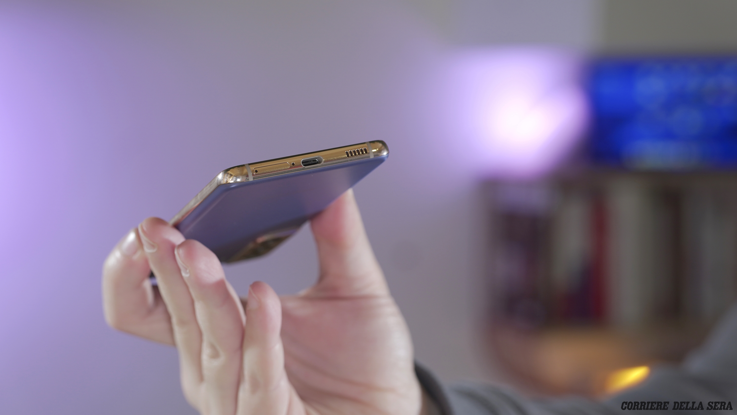 
                                    
                                Samsung Galaxy S21 recensione: una macchina fotografica che entra in tasca