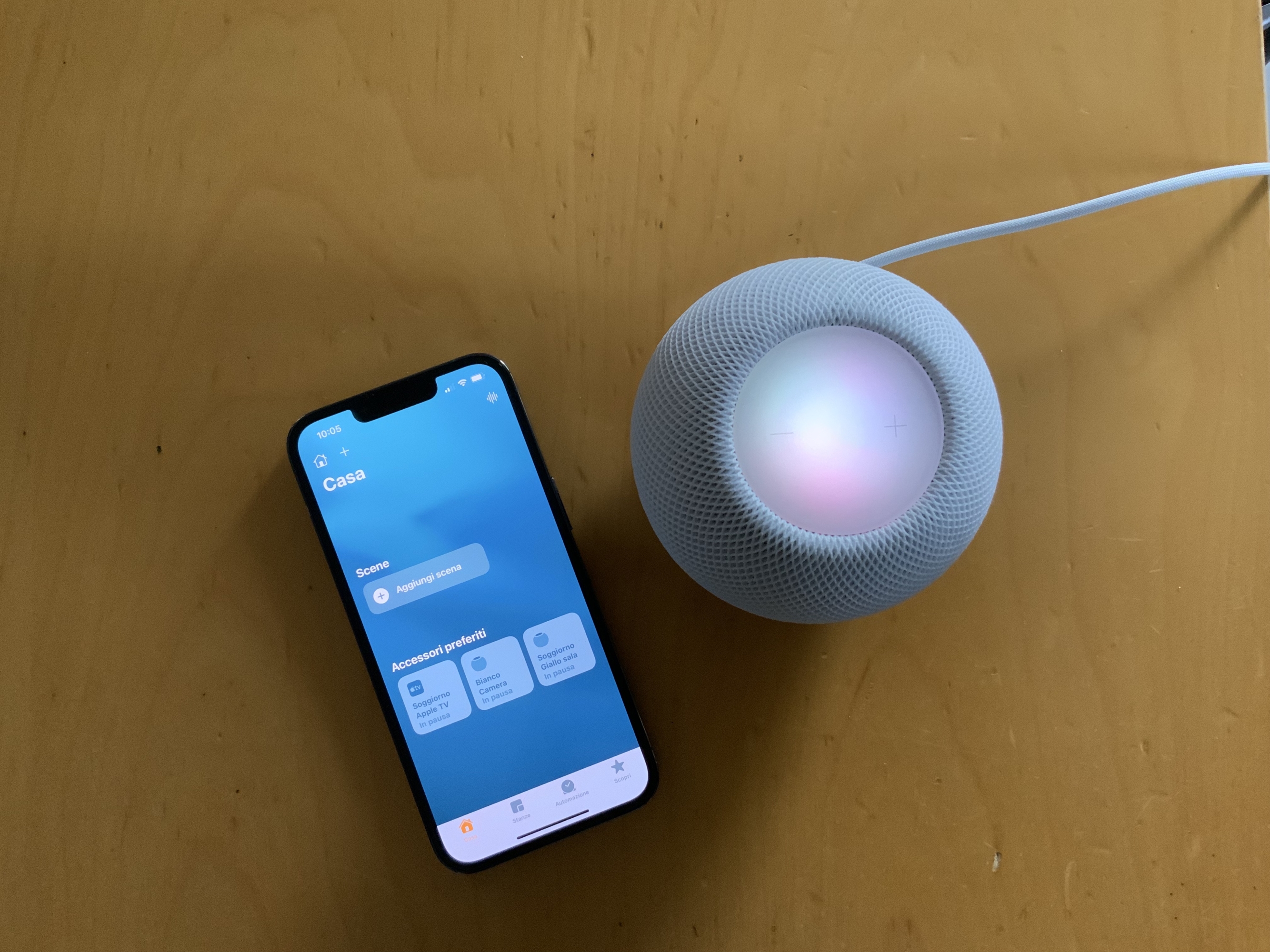 
                                    
                                HomePod mini sbarca in Italia, il piccolo (e stiloso) smart speaker Apple con un grande suono