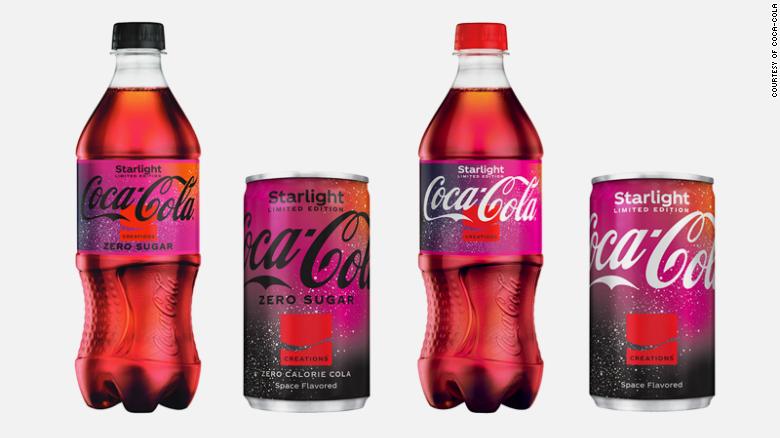 
                                    
                                Coca Cola, nuovo gusto in arrivo: dalla ciliegia alla vaniglia, i più strani da provare già ora
