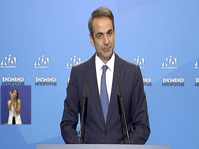 Elezioni Grecia, Mitsotakis: "Sarò un primo ministro per tutti i greci" Il leader dell'opposizione greca fa un discorso di vittoria elettorale - Ansa