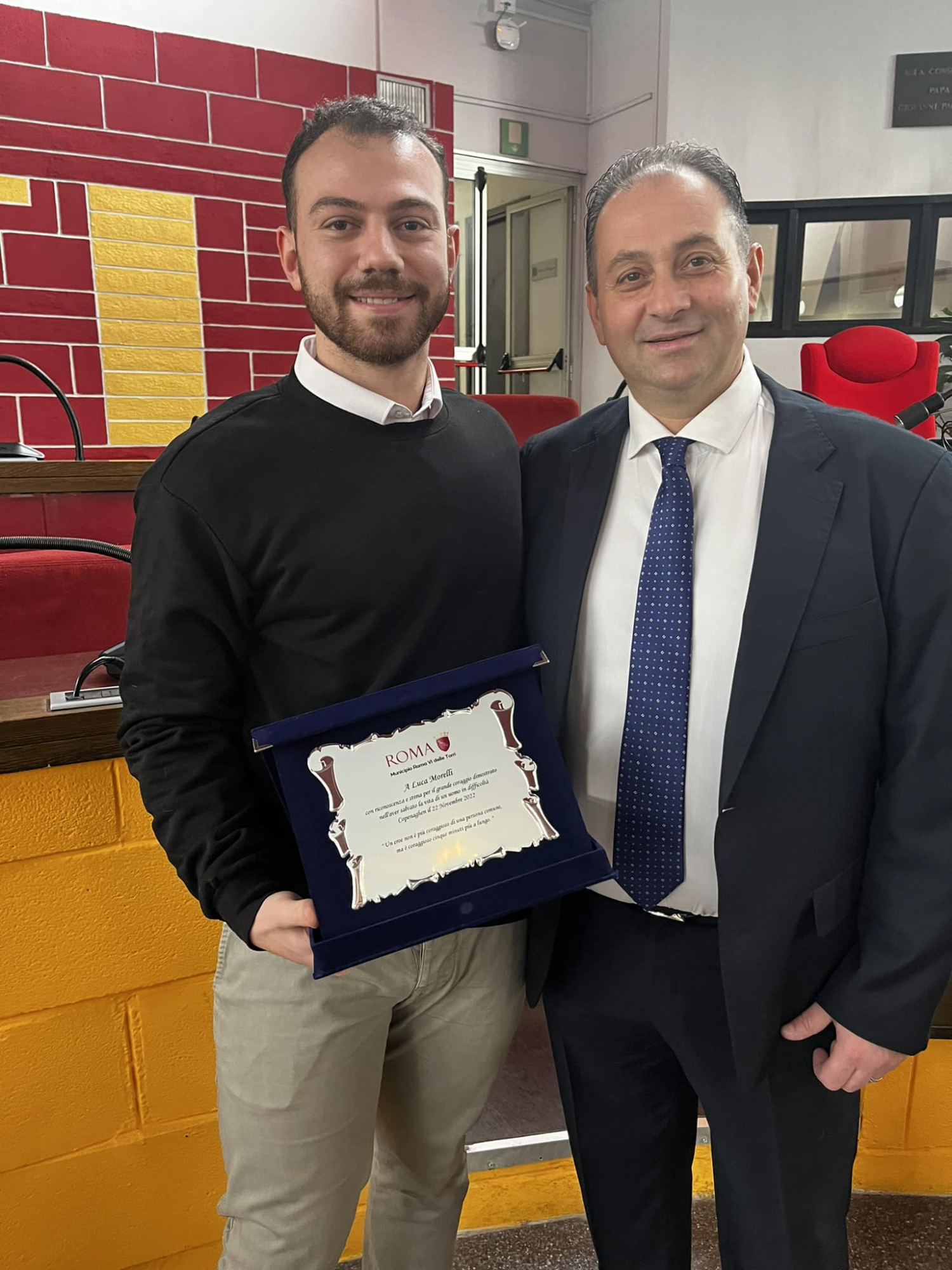 Luca Morelli, premiato il ragazzo di Roma che salvò uomo in acqua a