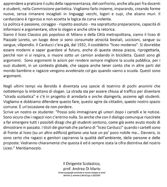 Striscioni contro Meloni e Valditara al liceo Carducci di Milano, la circolare: «No alla logica della curva violenta». Il ministro: preside coraggioso