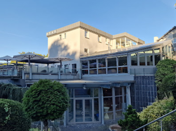 Il ritiro (esclusivo) della Nazionale all'Europeo: camere con vista sul bosco, piscina, Spa e sala giochi