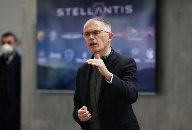 Il ceo di Stellantis Carlos Tavares