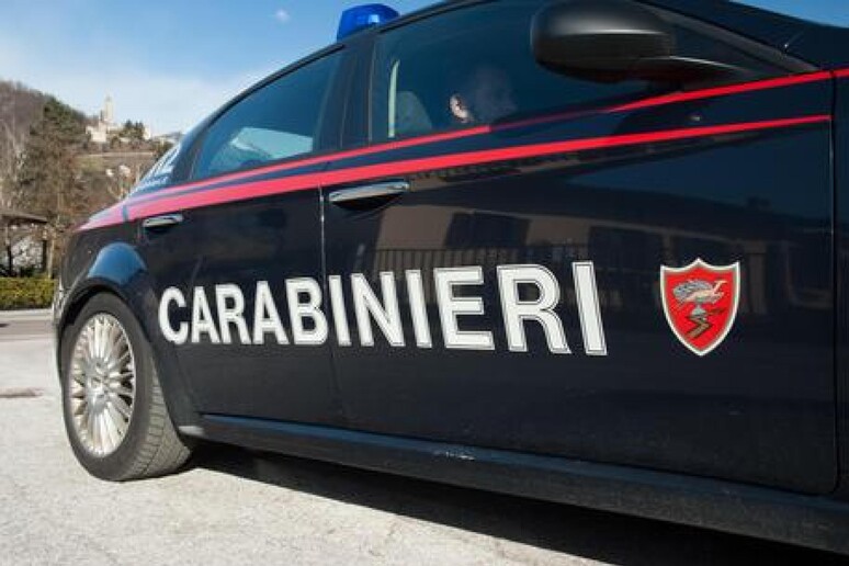 Verrayes, 79enne trovato senza vita in garage: sul corpo ferite da taglio, non si esclude omicidio