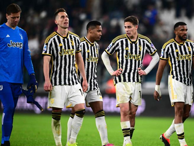 Juventus in perdita di 95 milioni nel primo semestre, pesa l’esclusione dalle coppe europee