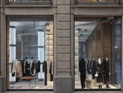 Trussardi passa al gruppo piemontese Miroglio. la decisione del Tribunale