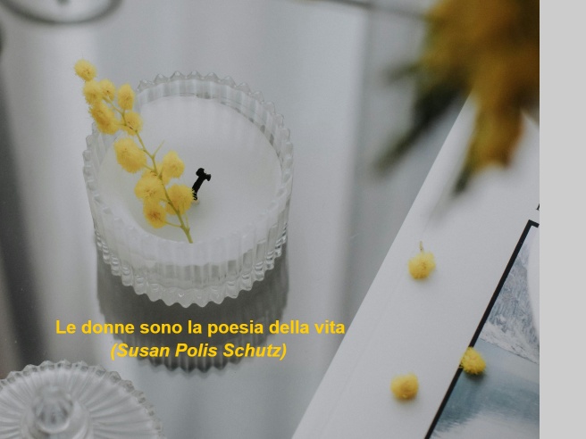 8 marzo, la festa della donna: le frasi e le immagini di auguri più belle