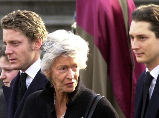 Eredità Agnelli, «la residenza svizzera servì a Donna Marella per sottrare la successione dell'Avvocato alle leggi italiane»