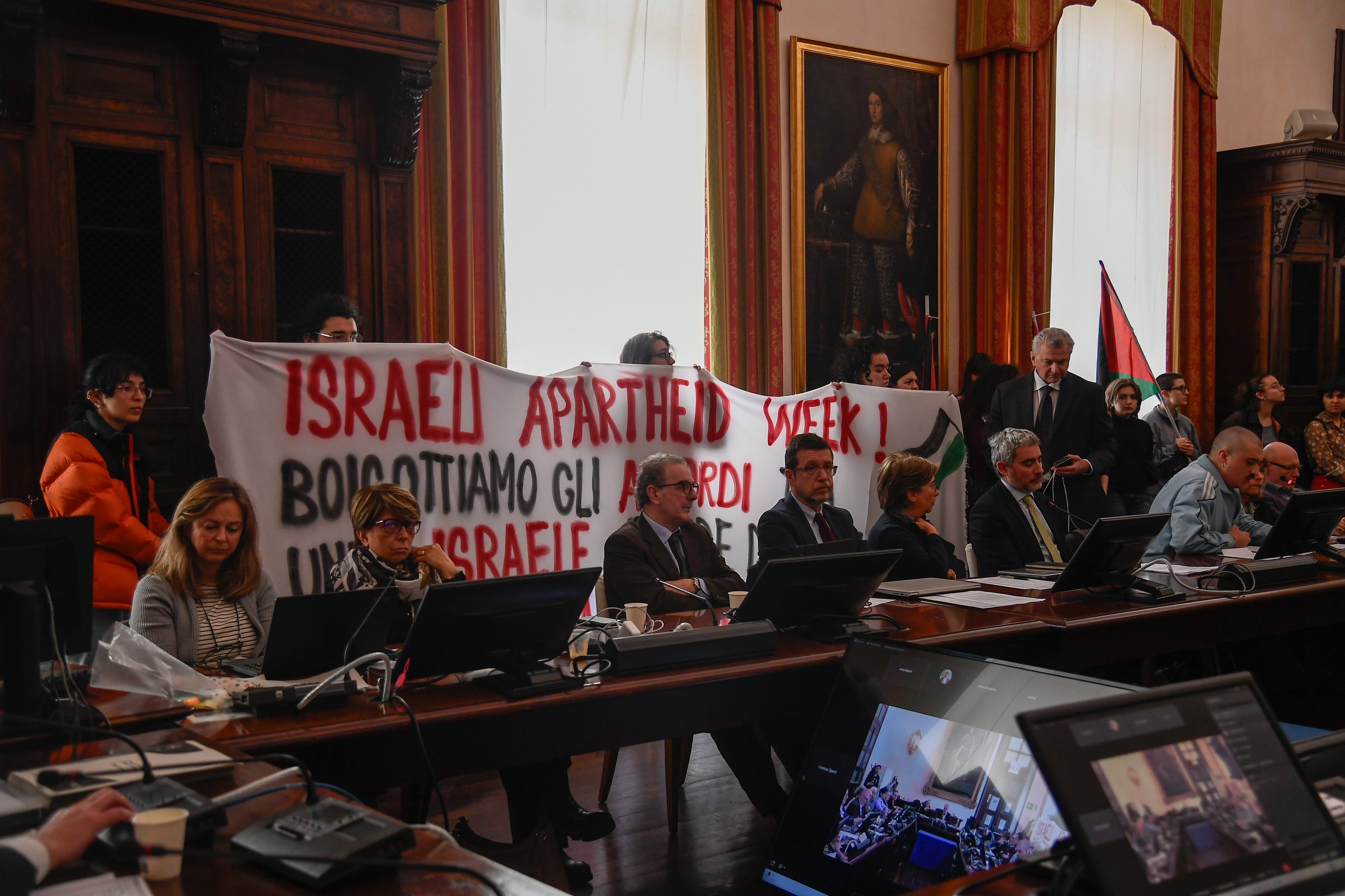 Guerra a Gaza, l'Università di Torino blocca il bando di ricerca con Israele 