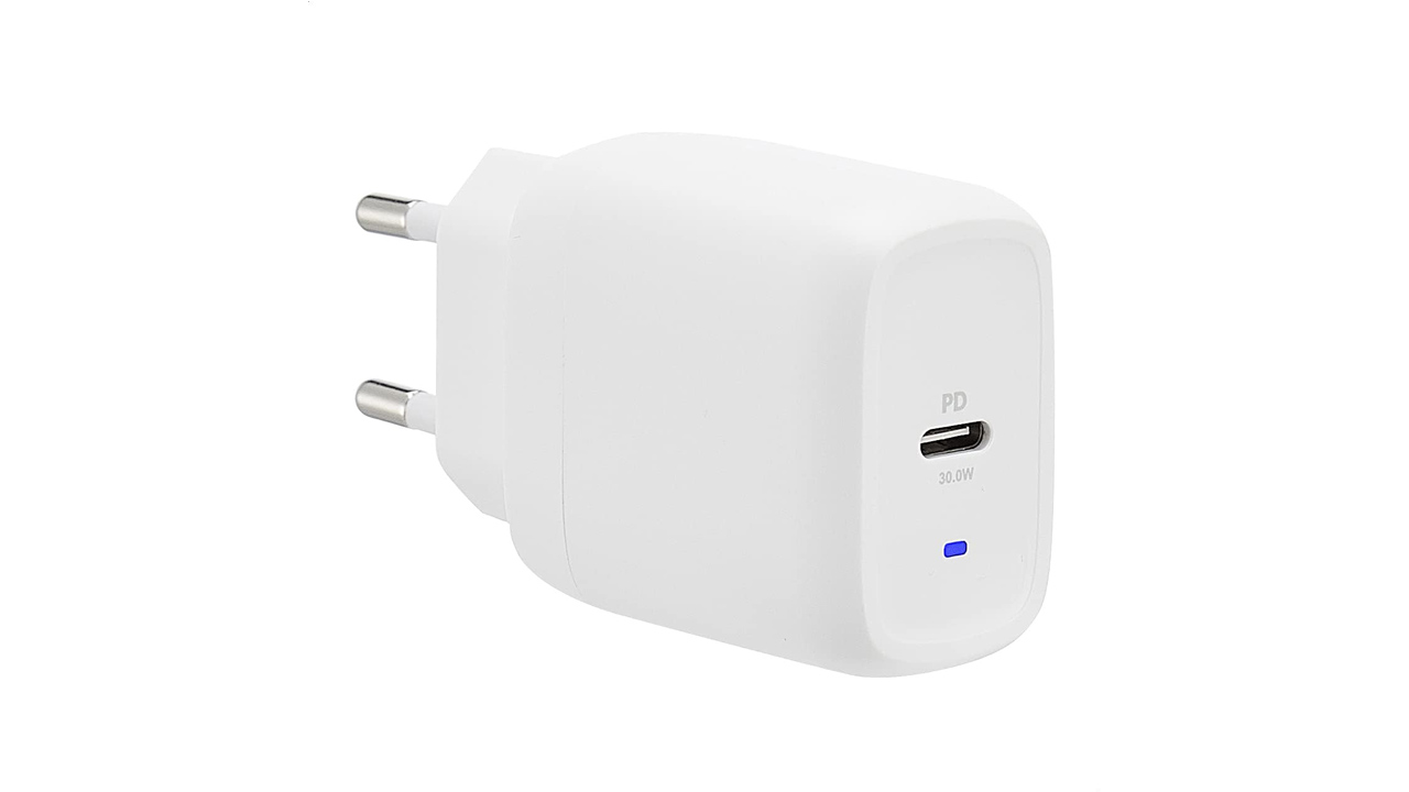 
                                    
                                Caricatori low cost: quali comprare con lo standard USB-C spendendo poco