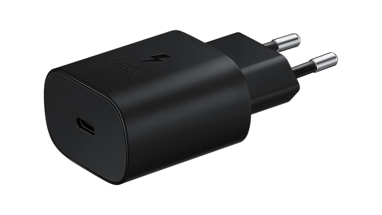 
                                    
                                Caricatori low cost: quali comprare con lo standard USB-C spendendo poco