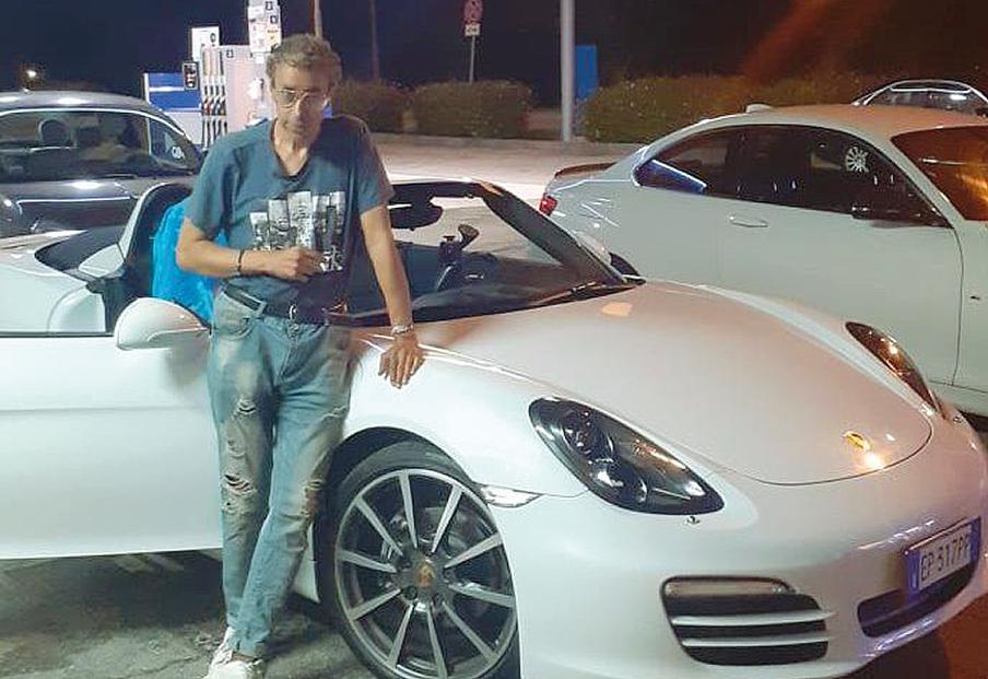 Treviso, dopo la caduta dal monopattino è morto il «principe» Gony Asti
