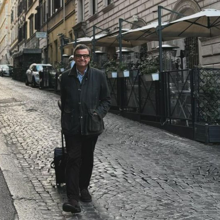 La solitudine di Calenda: «Io, matto contromano? Meglio di certi accordi»