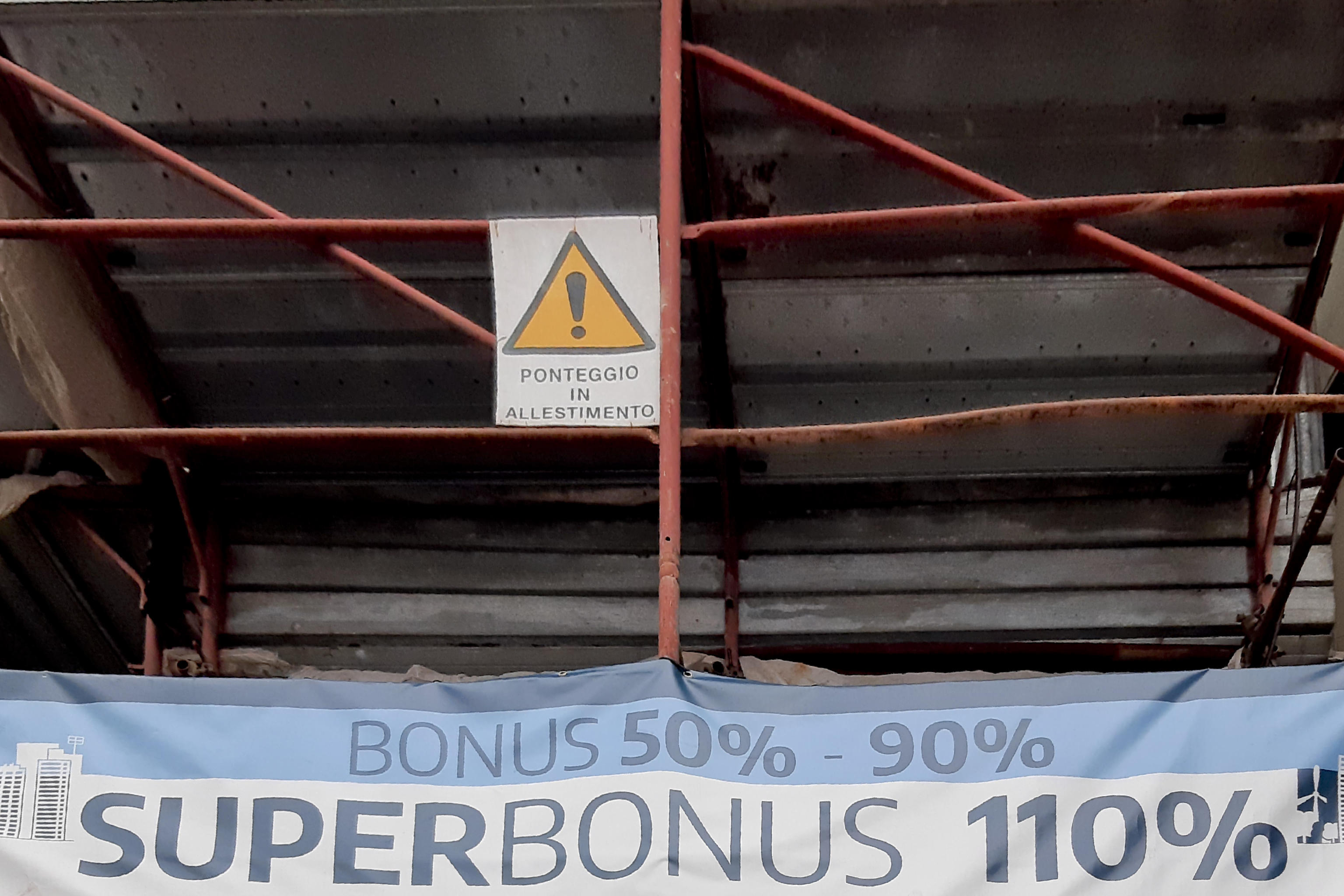 Così cambiano successioni e donazioni, per l’eredità arriva la dichiarazione precompilata, addio Superbollo