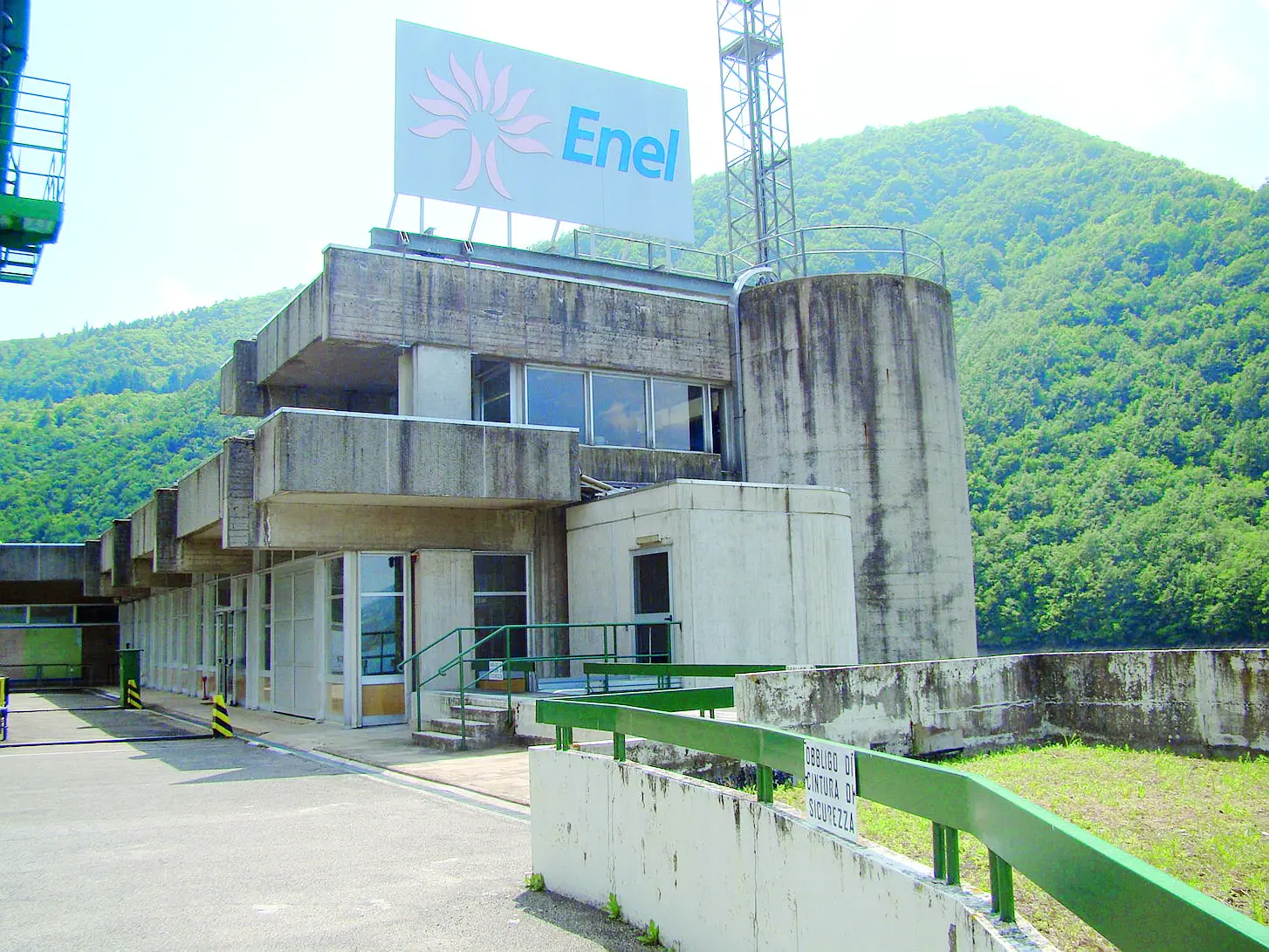 Bargi, cos'è e come funziona la centrale della tragedia
