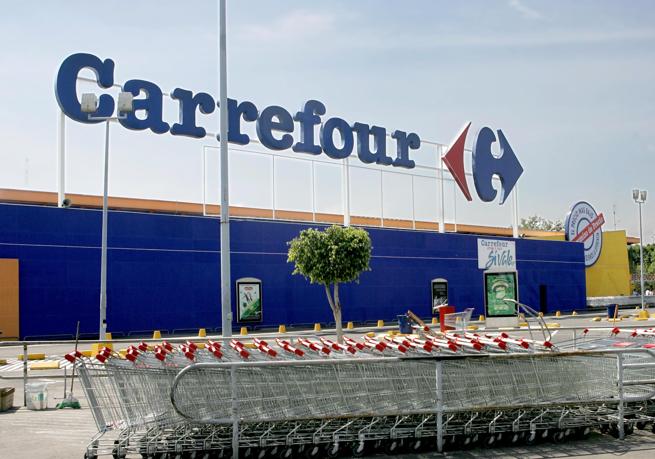 Frodi fiscali tra i fornitori di manodopera: sequestrati 64 milioni alla società GS dei supermercati Carrefour