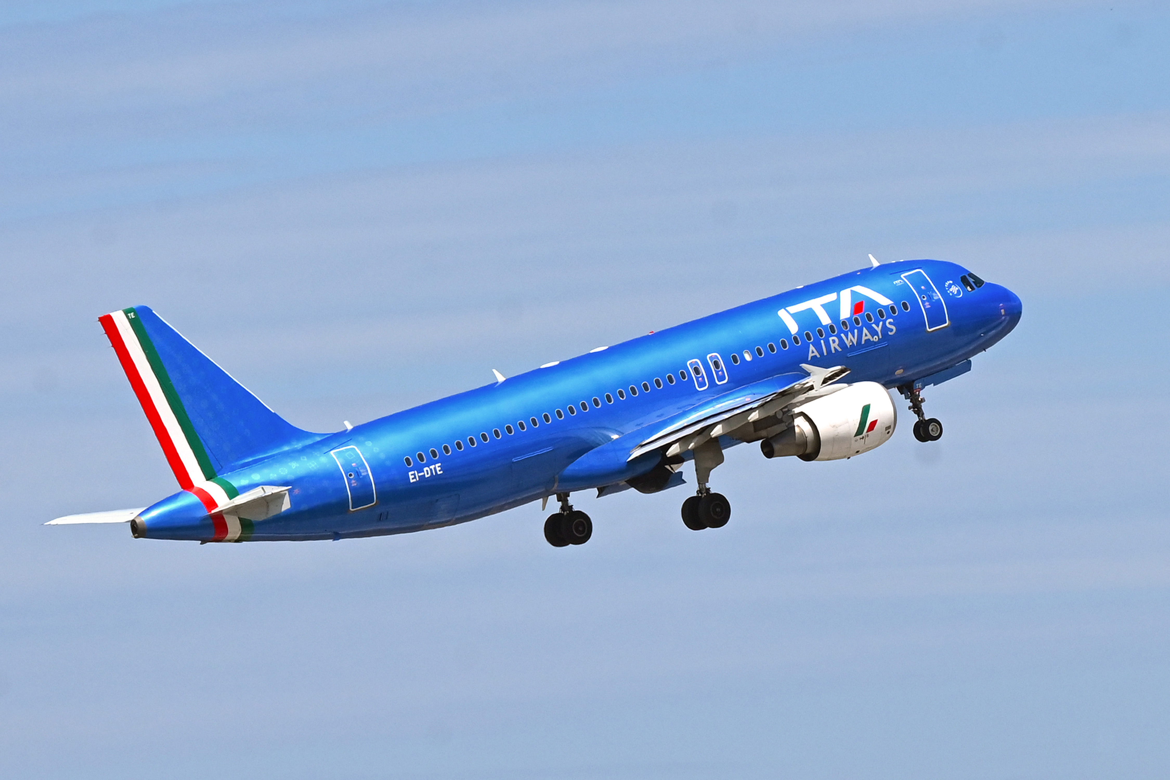 Ita Airways, Lufthansa risponde alle obiezioni Ue sulle nozze: «Fiduciosi delle nozze entro fine anno»