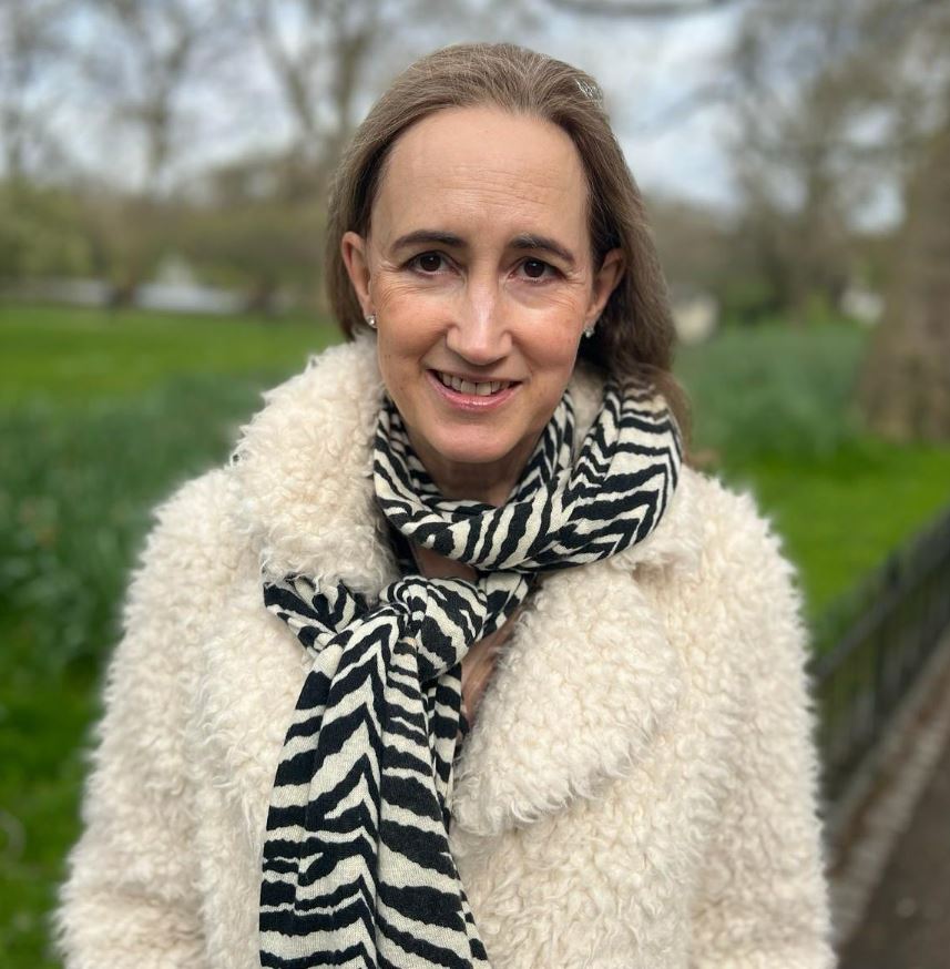 Sophie Kinsella: «Ho un cancro al cervello, sto facendo la chemioterapia»