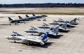 A Isfahan, la base degli F-14 e il sito della